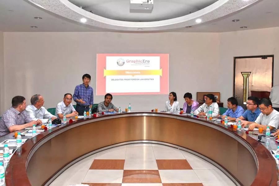 delegations_from_chinese_and_russian_university_01
