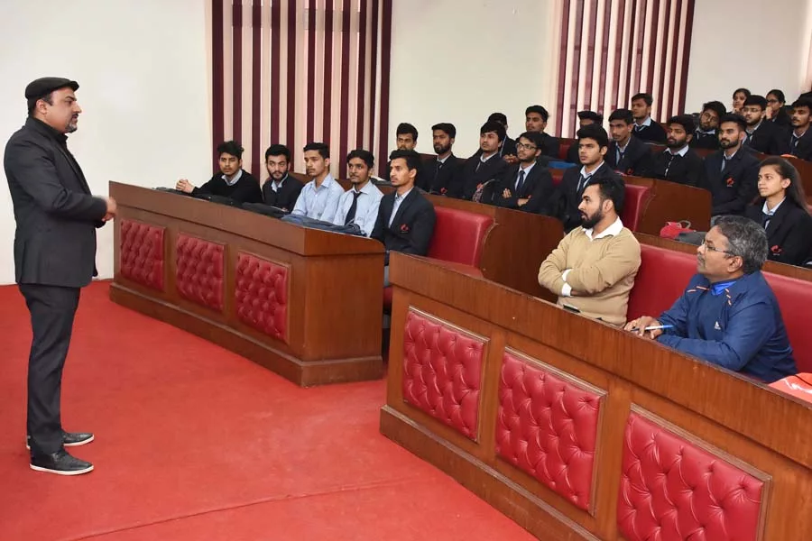 Seminar-Higher-Education-Opportunities-02