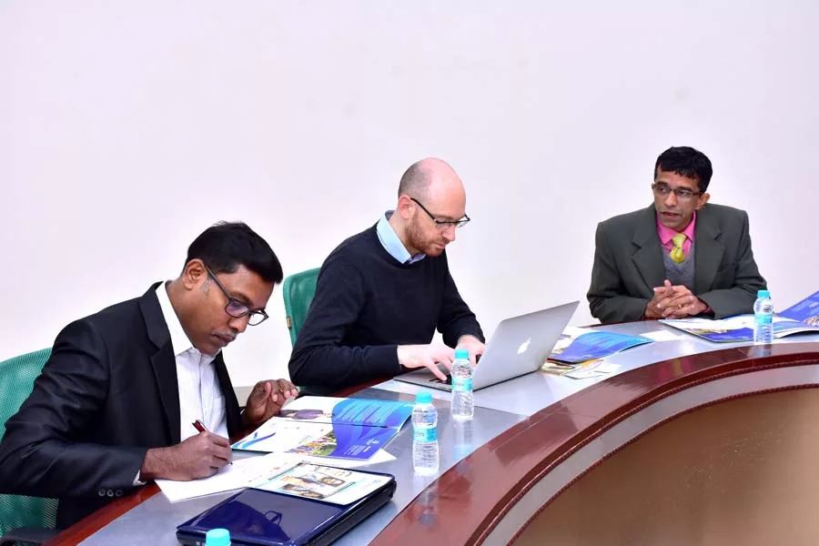 Delegations_Pharos_Education_France_01