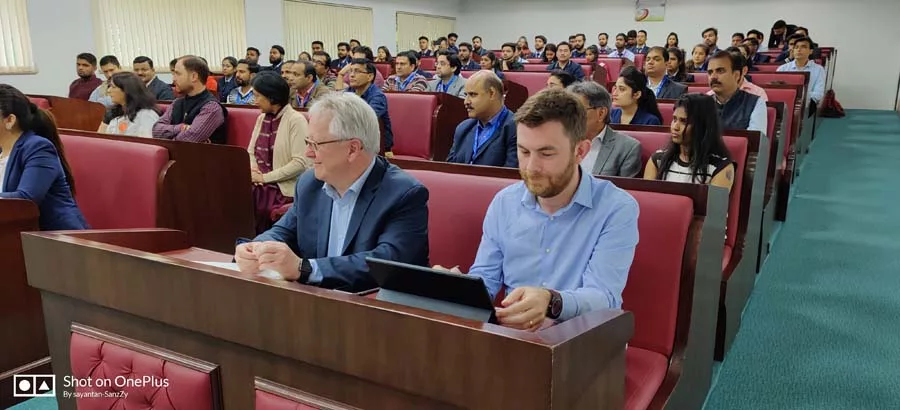 collab-queens-university-graphic-era-deemed-to-be-university-1