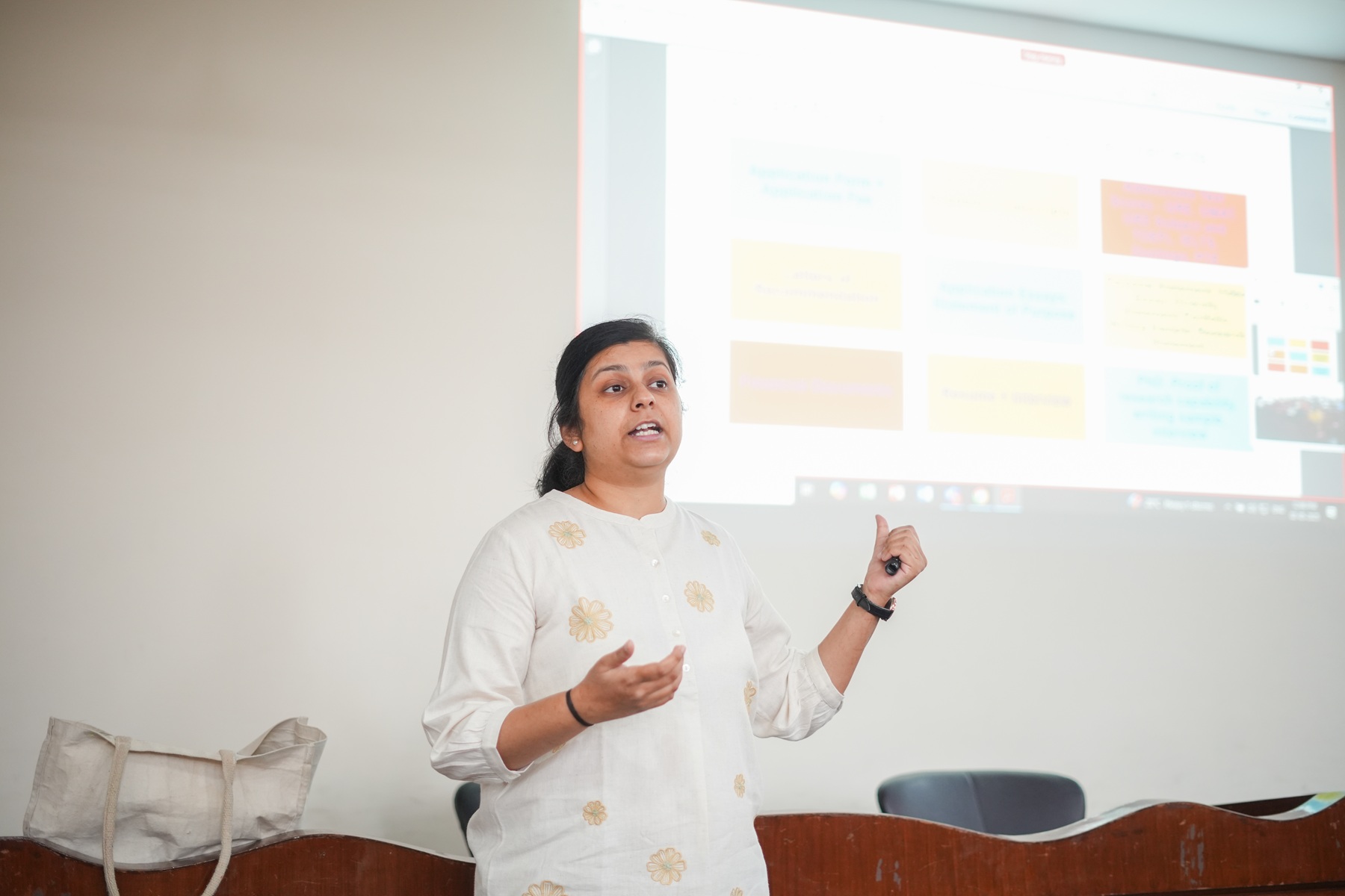 seminar-higher-education-scholarship-opportunities-at-us-img-2