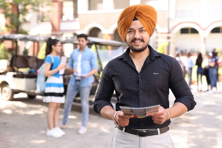 What is a BBA Degree? Course Details, Types, Salary and Career Scope