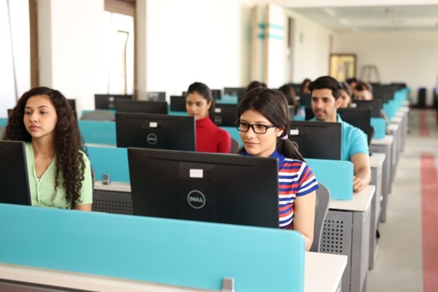 Top 10 Best Computer Courses After 12th for High Salary & Jobs